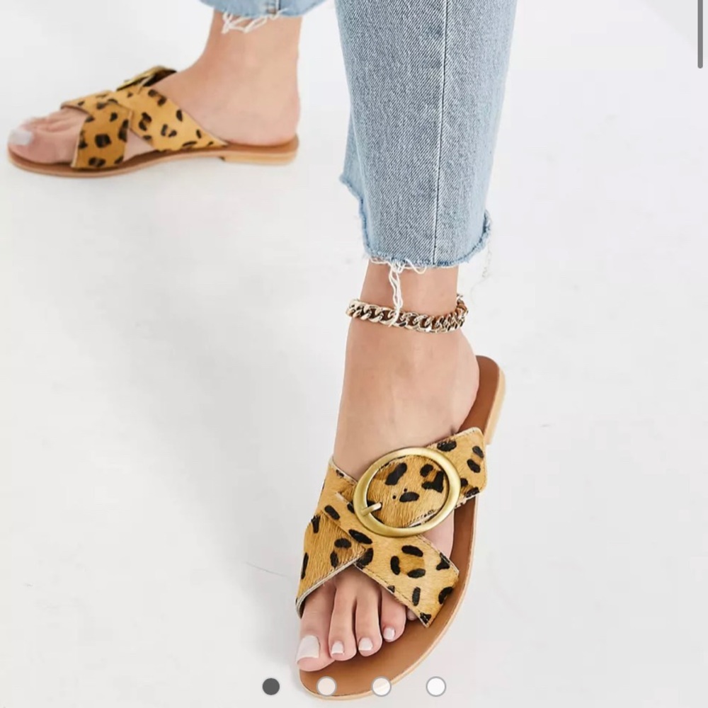 Leopard sandals